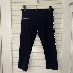 Past parallel black 27inch leggings medium